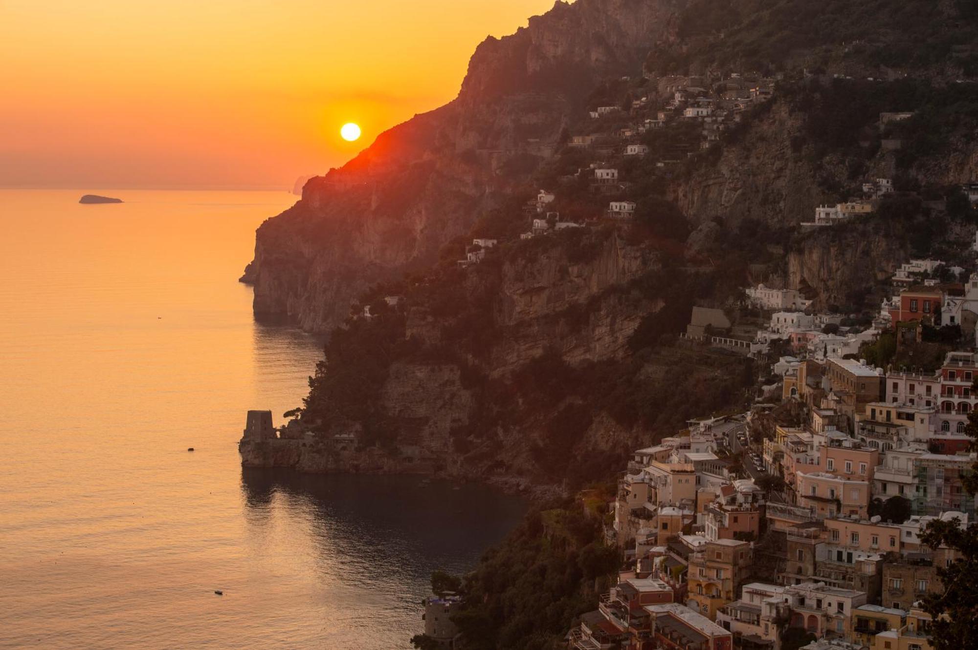 Aria Di Mare,Near Elevator, Few Steps, Parking, Garden Apartamento Positano Exterior foto