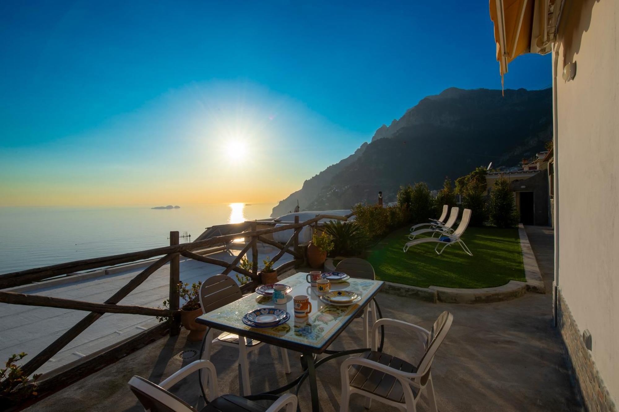 Aria Di Mare,Near Elevator, Few Steps, Parking, Garden Apartamento Positano Exterior foto