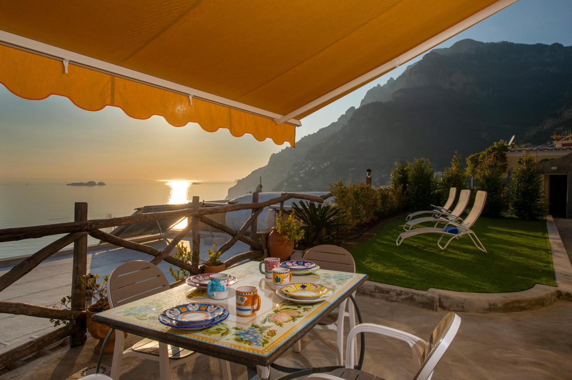 Aria Di Mare,Near Elevator, Few Steps, Parking, Garden Apartamento Positano Exterior foto