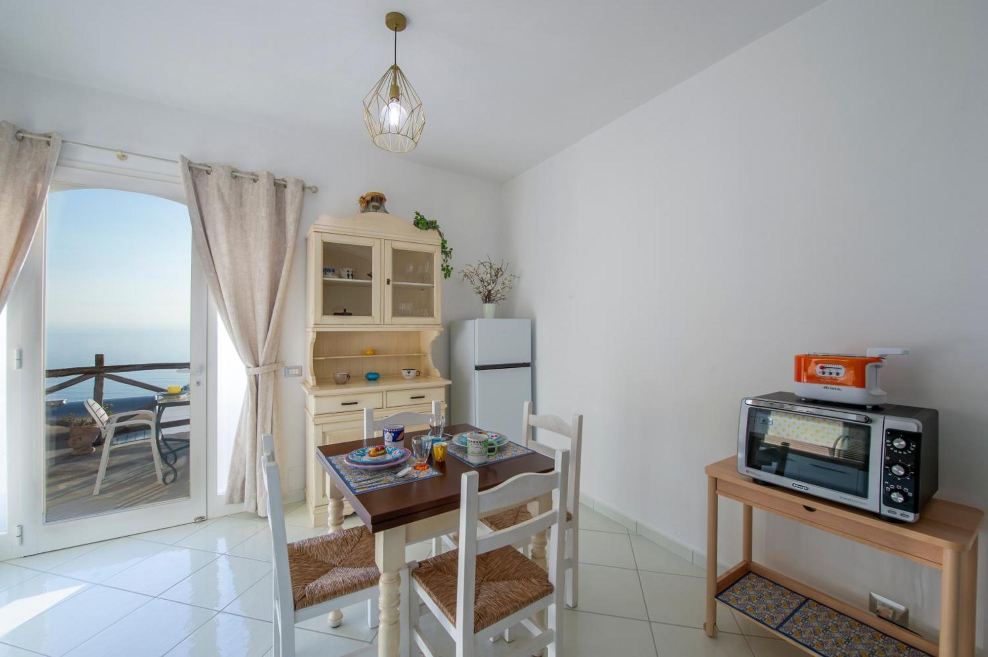 Aria Di Mare,Near Elevator, Few Steps, Parking, Garden Apartamento Positano Exterior foto